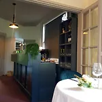 ホテル De La Poste