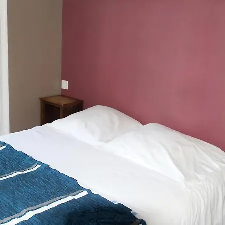 Szálloda De La Poste