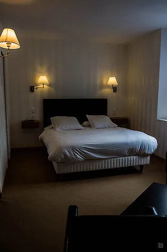 Hotel De La Poste Mortain-Bocage